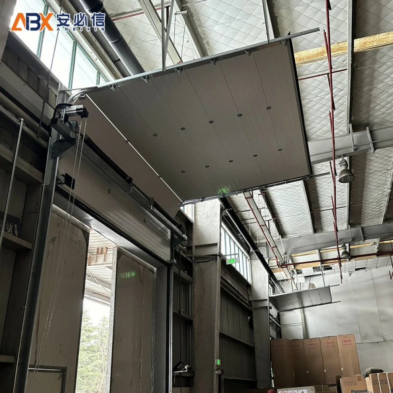 成都市垂直提升门